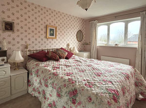 Photo 7- click for photo gallery